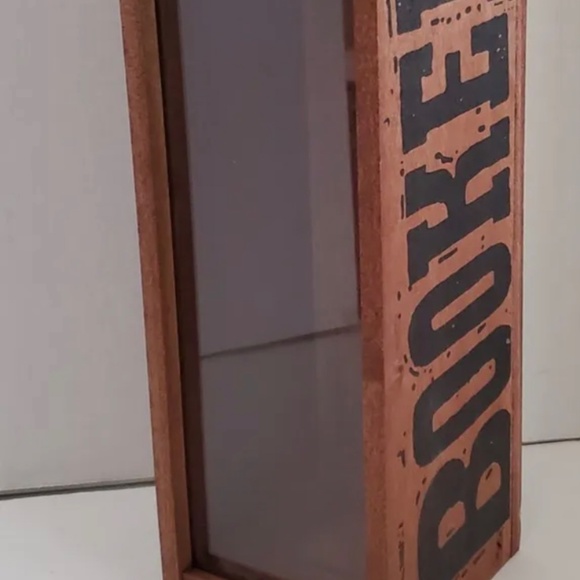 Booker’s Bourbon Uncut & Unfiltered Small Batch Bourbon Series wooden box - Picture 2 of 2